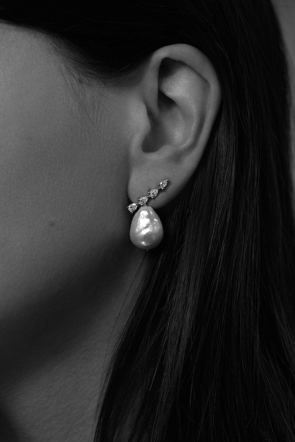 Arwen Diamond Pearl Earrings | 18K White Gold| Natasha Schweitzer