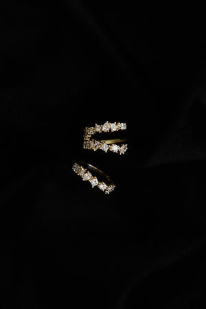 Scattered Diamond Ring | 18K Yellow Gold | Natasha Schweitzer