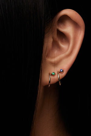 Mini Lara Emerald Hoop Earrings | 9K White Gold | Natasha Schweitzer