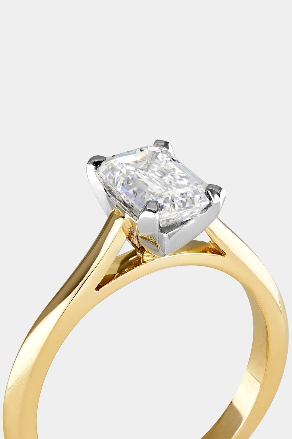 Emerald Diamond Ring | 18K Gold