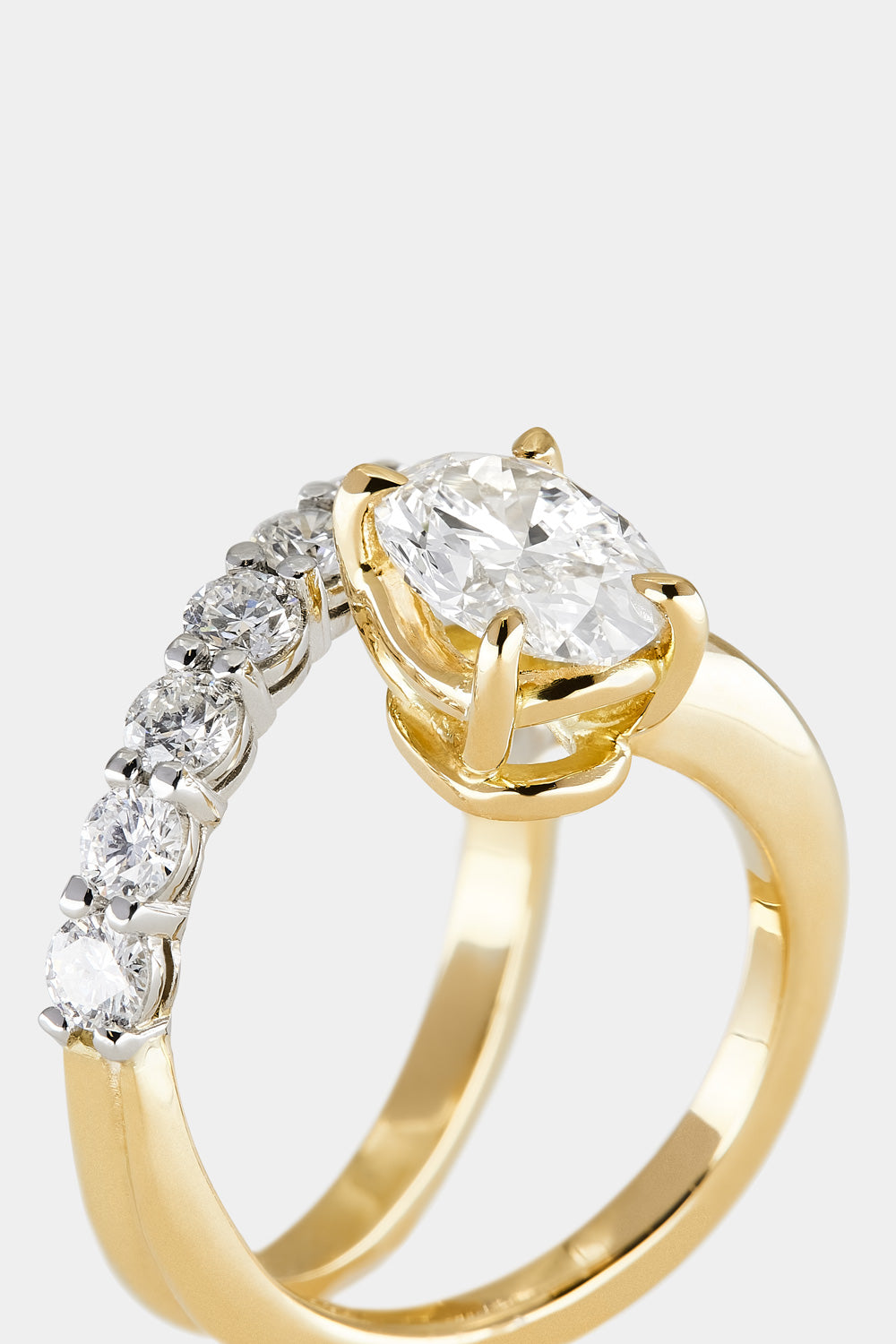 Natasha Oval Diamond Wrap Ring | 18K Gold