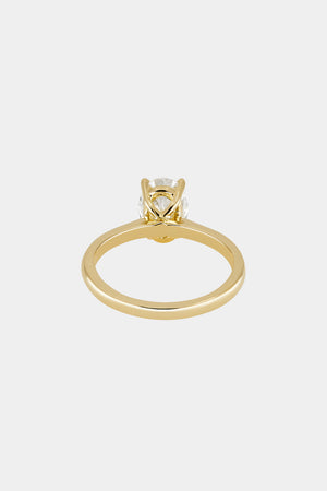 Oval Diamond Ring | 18K Gold | Natasha Schweitzer