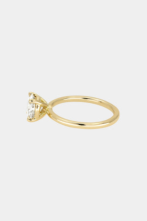Round Diamond Ring | 18K Gold | Natasha Schweitzer