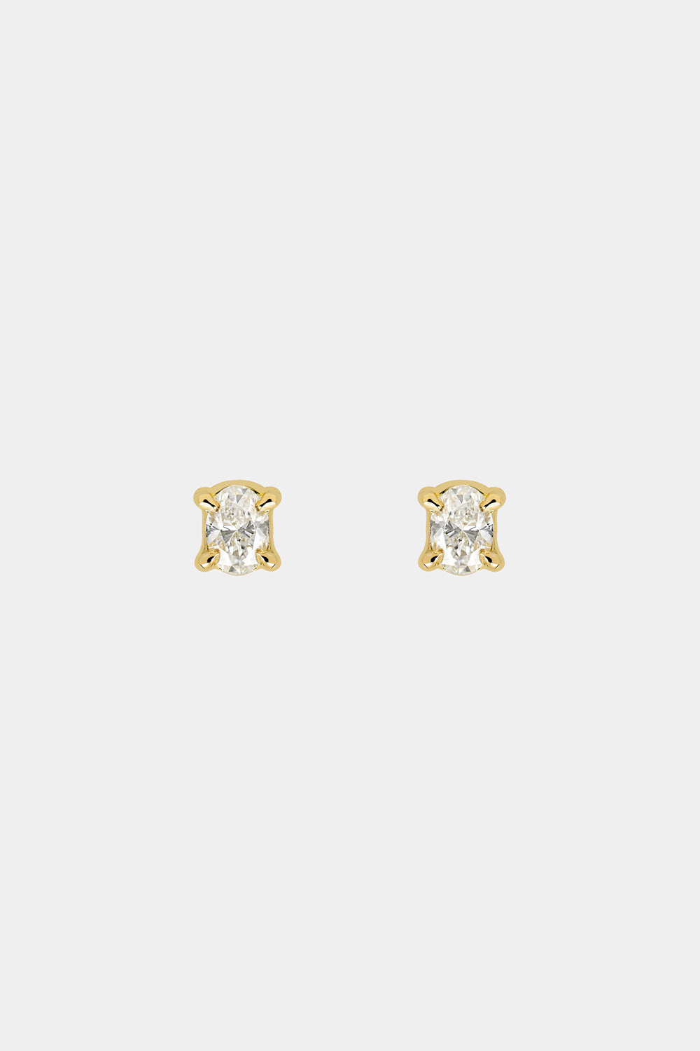 Oval Diamond Studs | 18K Yellow Gold