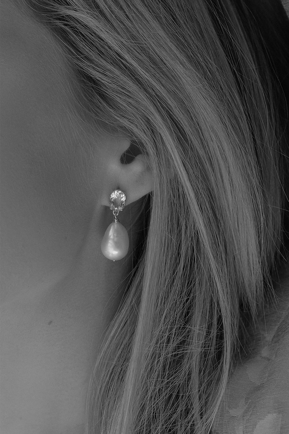 Oval Topaz Pearl Earrings | Silver| Natasha Schweitzer