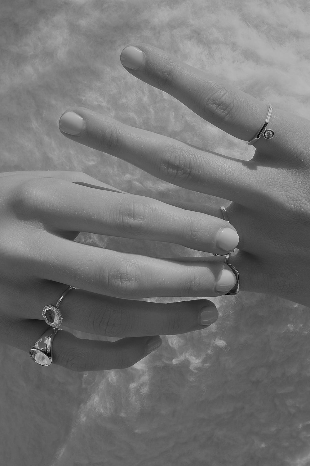 El Ring with Diamond | 9K White Gold| Natasha Schweitzer