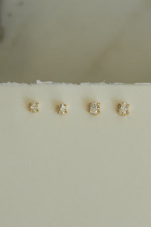 Oval Diamond Studs | 18K Yellow Gold | Natasha Schweitzer