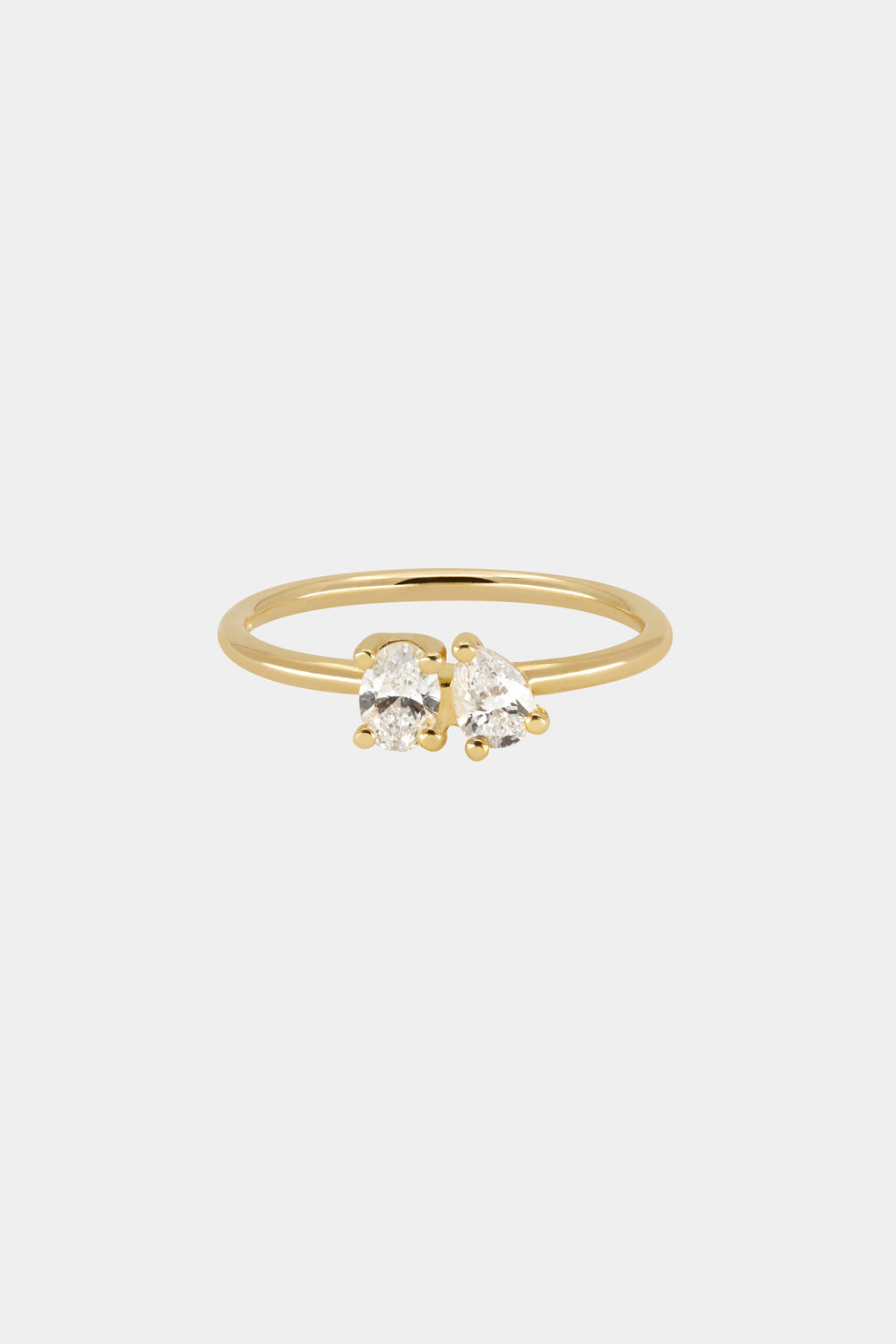 Pear and Oval Diamond Toi Et Moi Ring | 18K Yellow Gold