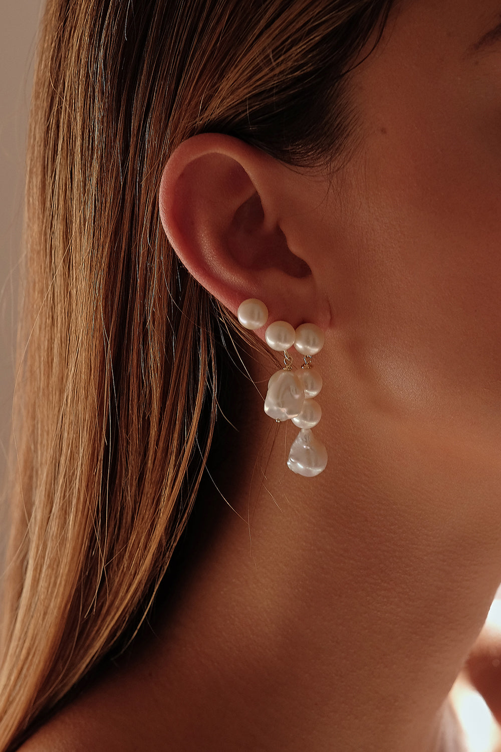 Pearl Stud Earrings | 9K Yellow Gold| Natasha Schweitzer