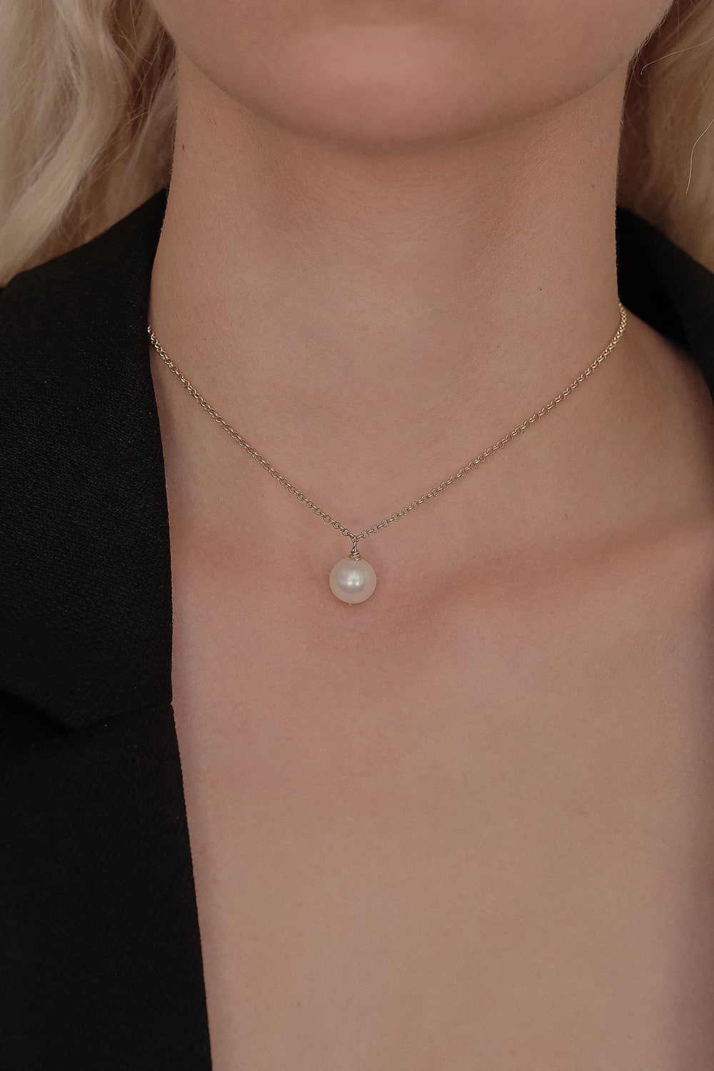 Round Pearl Choker | Yellow Gold