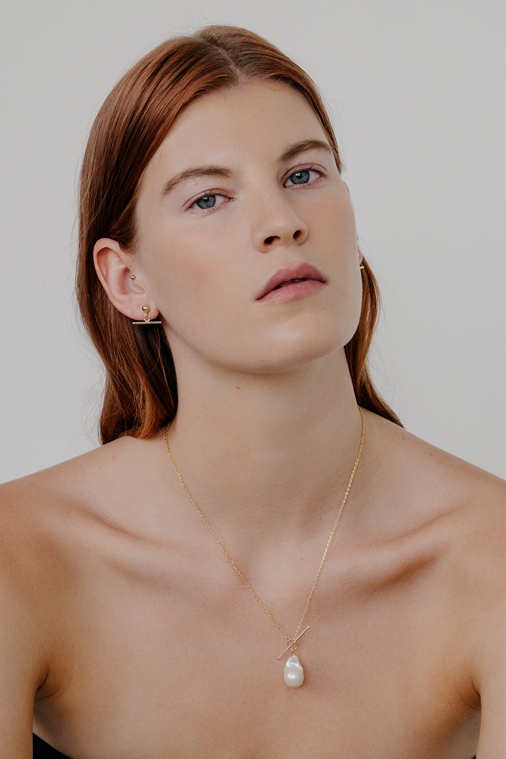 T-Bar Pearl Necklace | 9K Yellow Gold| Natasha Schweitzer