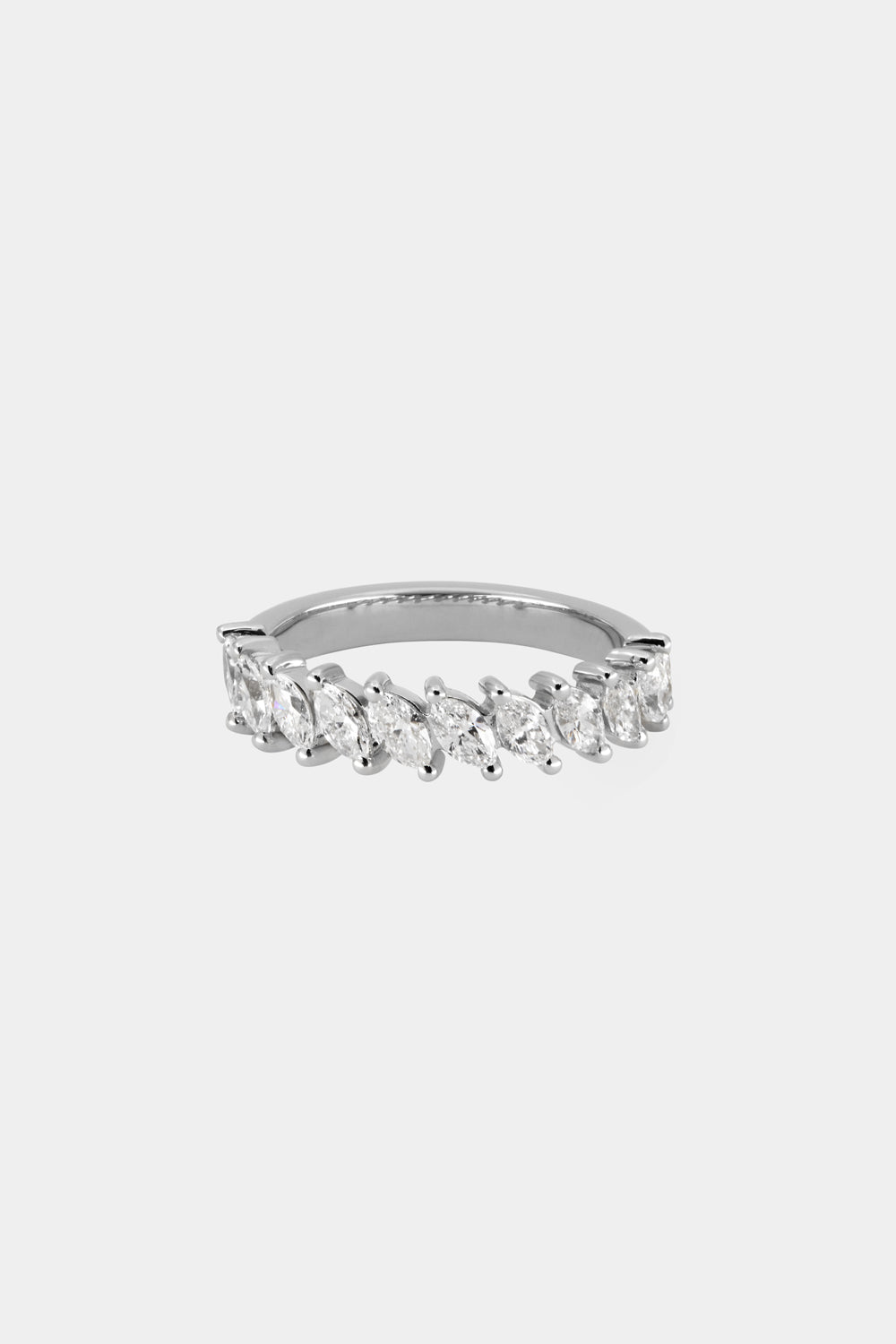Violet Diamond Ring | 18K White Gold