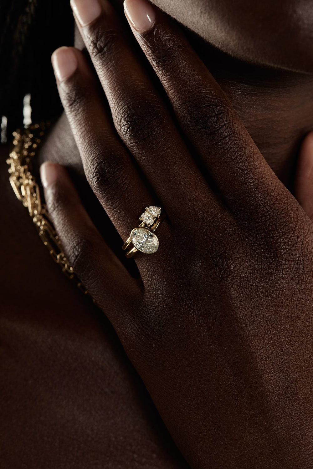 Oval Diamond Bezel Ring | 18K Gold| Natasha Schweitzer