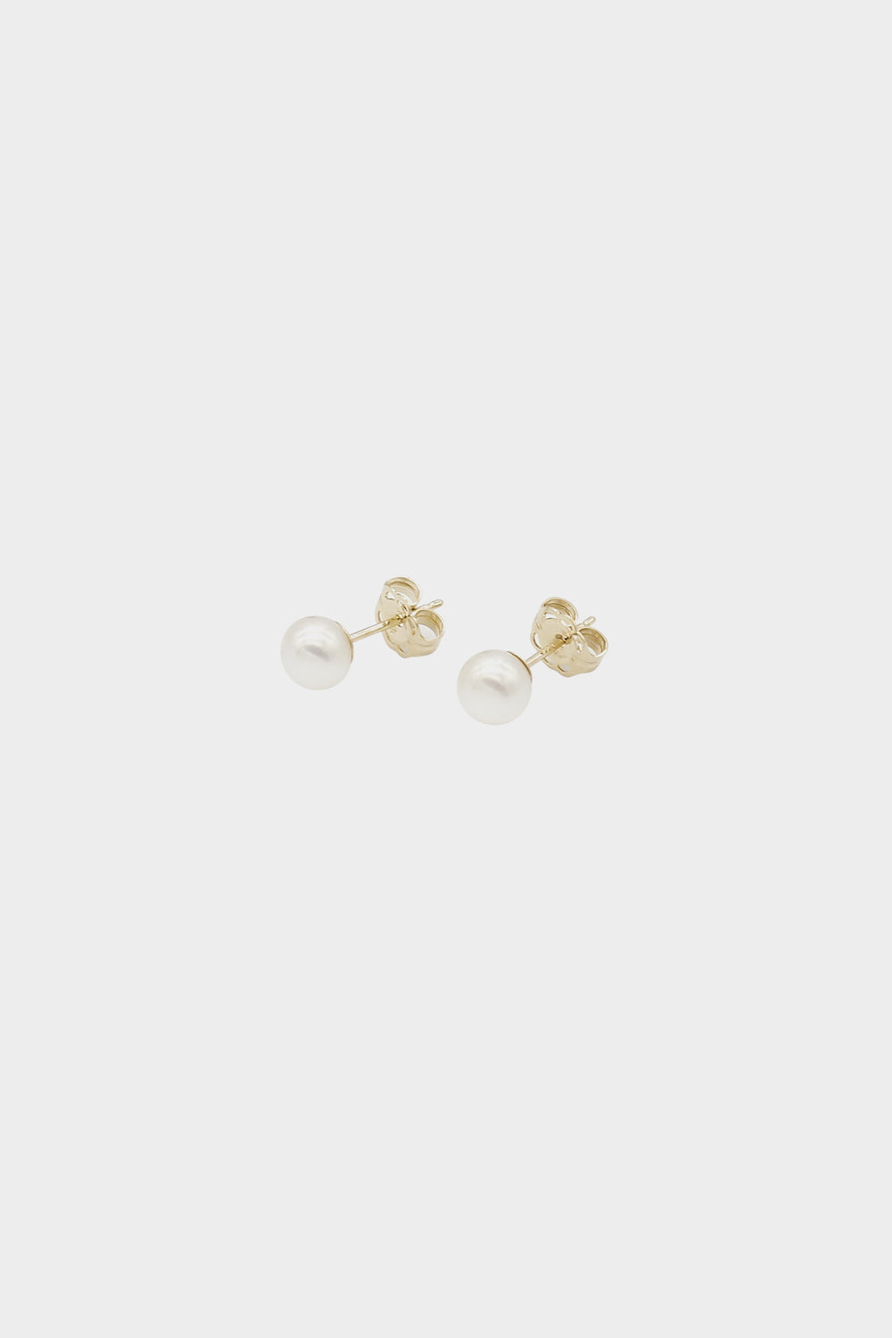Pearl Stud Earrings | 9K Yellow Gold
